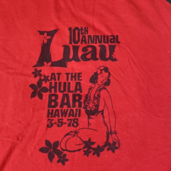 Old navy voyage style tank top. Size small - Picture 2 of 4